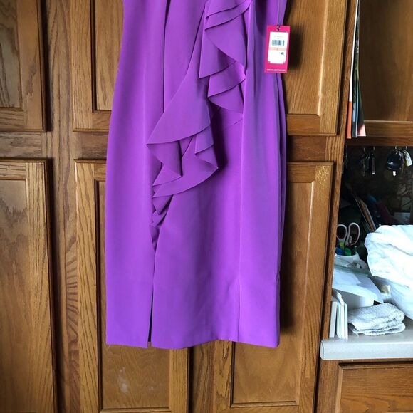 NWT Vince Camuto Halter Ruffle Front Crêpe Sleeveless Sheath Dress - 2 - Picture 5 of 13